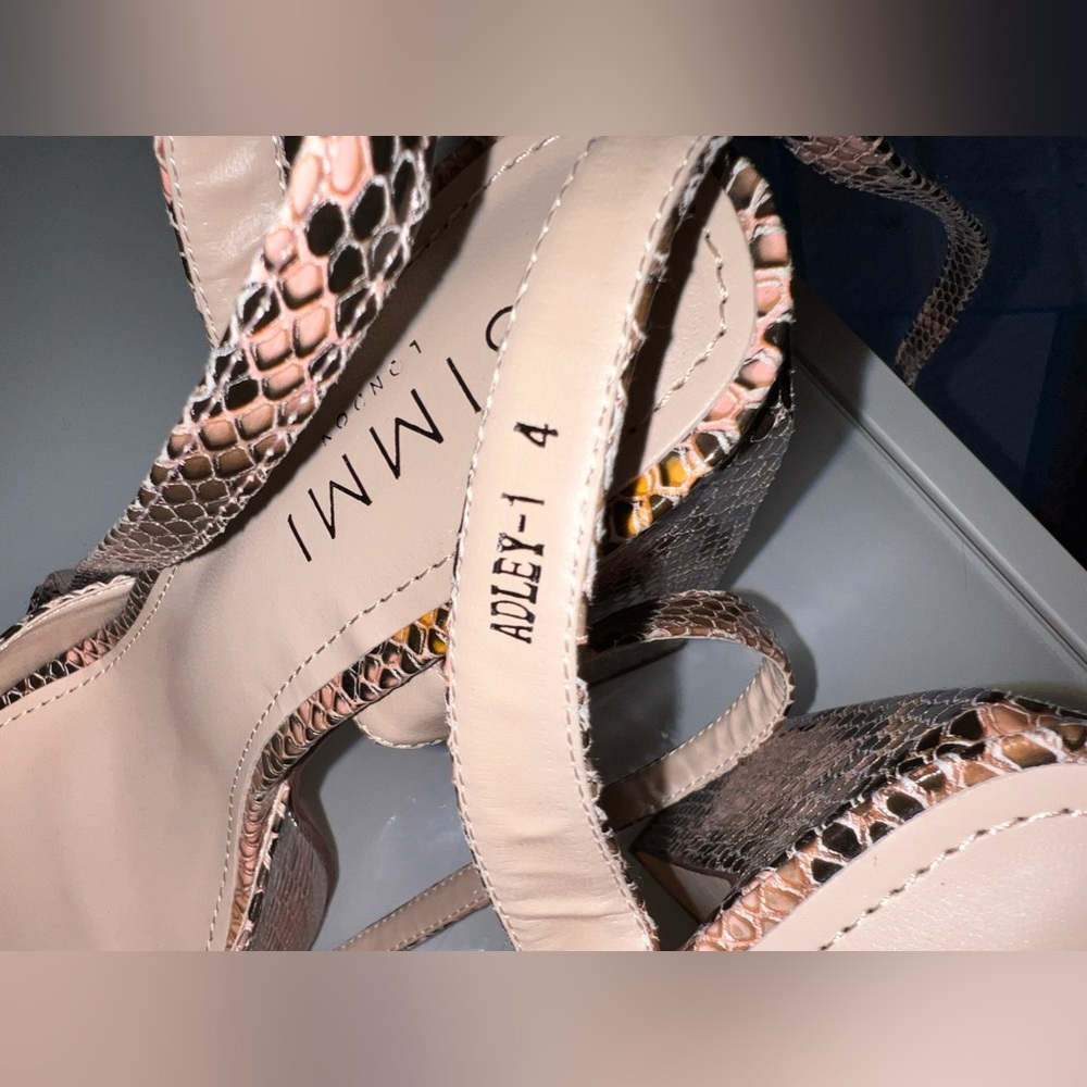 Snakeskin Platform Heels - Picture 15 of 16